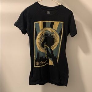Black Graphic T-Shirt with Statue of Liberty Design